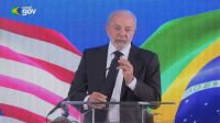 Lula propõe a Trump 30 dias para resolver tarifaço