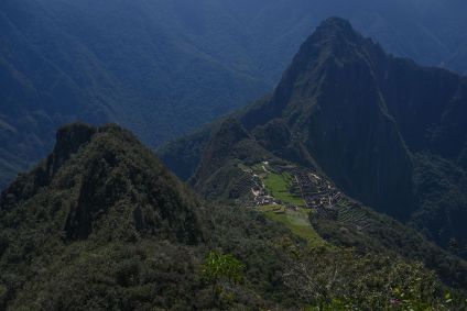 Vista da antiga cidade inca de Machu Picchu a partir do topo da montanha de Machu Picchu, em 20 de abril de 2022. Um turista australiano morreu após cair em um desfiladeiro enquanto fazia a trilha inca para Machu Picchu, no Peru.