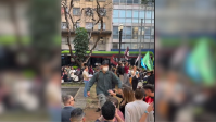 Manifestação de alunos da USP tem confusão; vereador é agredido