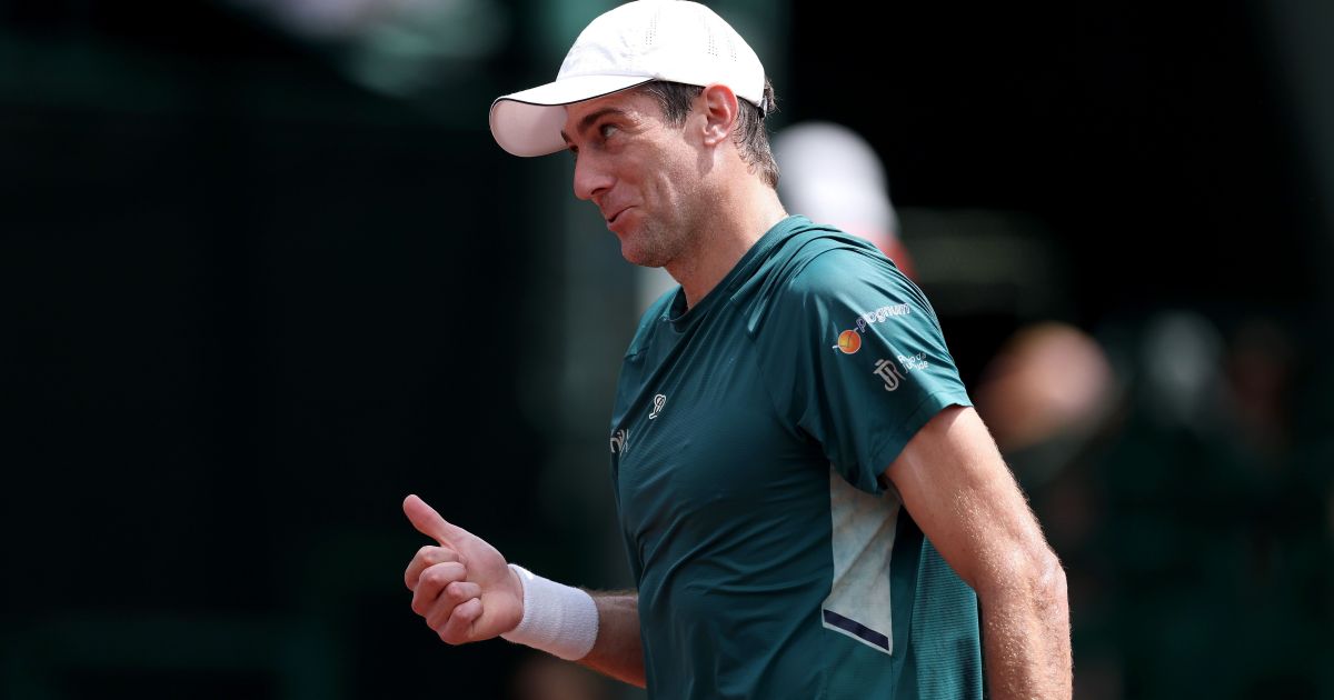 Marcelo Demoliner derrota dupla europeia e avança em Roland Garros