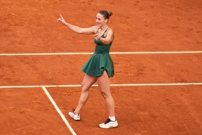 Kostyuk vence Andreeva, faz história e conquista o WTA 1000 de Madrid