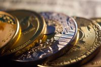Qual a melhor criptomoeda para investir hoje?