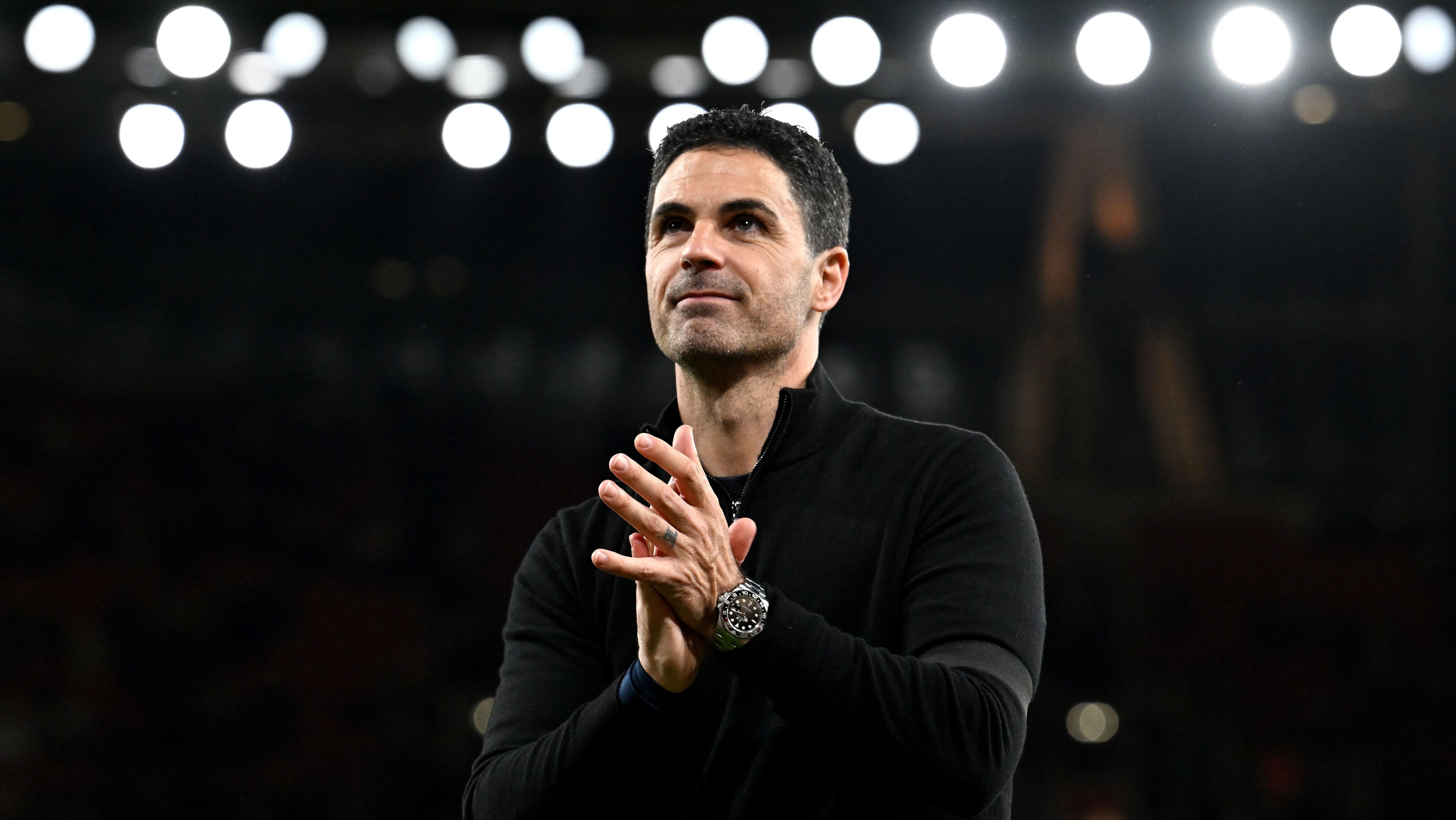 Mikel Arteta em jogo do Arsenal na Premier League