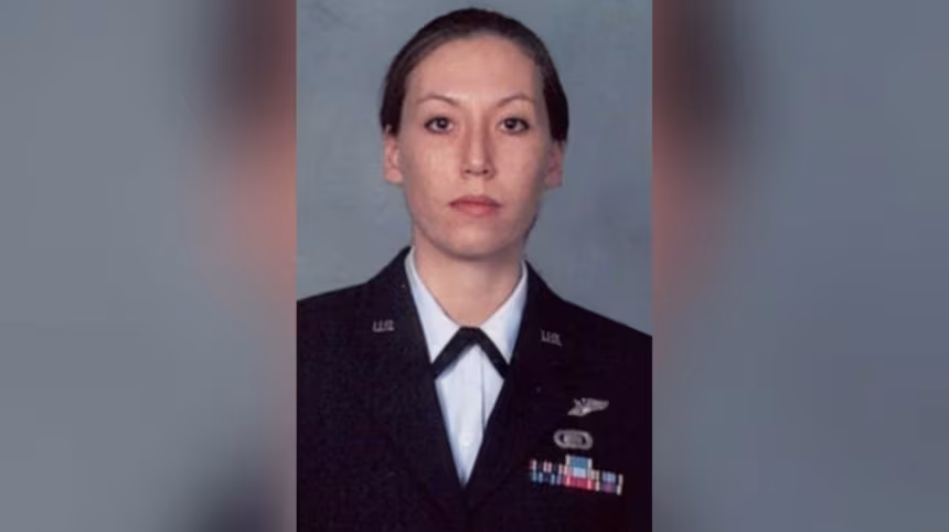Monica Witt, ex-militar dos Estados Unidos acusada de espionar para o Irã