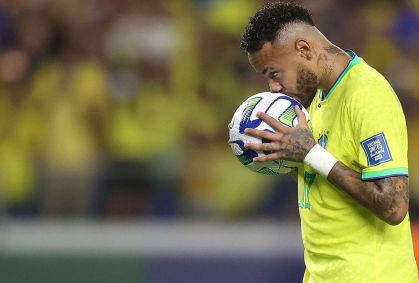 Entenda lesão que pode deixar Neymar fora da estreia da Copa do Mundo