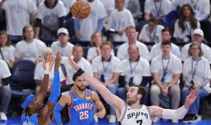 Lance de Thunder x Spurs, pela final da Conferência Oeste da NBA
