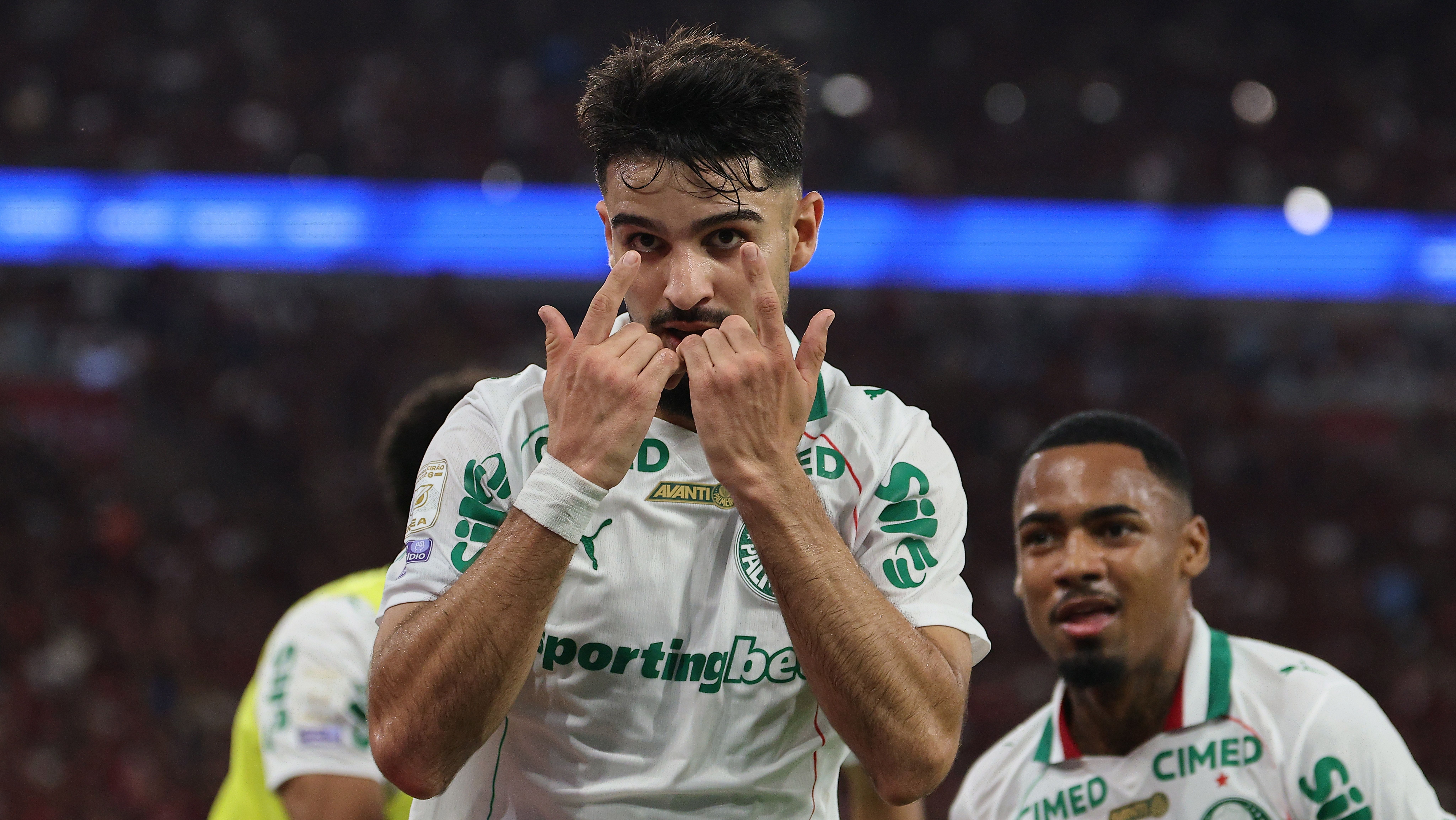 Flaco López comemora gol que abriu o placar para o Palmeiras contra o Flamengo