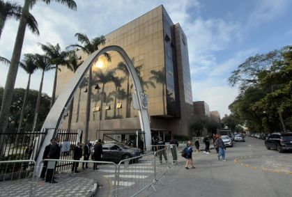 Corinthians tem mais três conselheiros expulsos do quadro de sócios