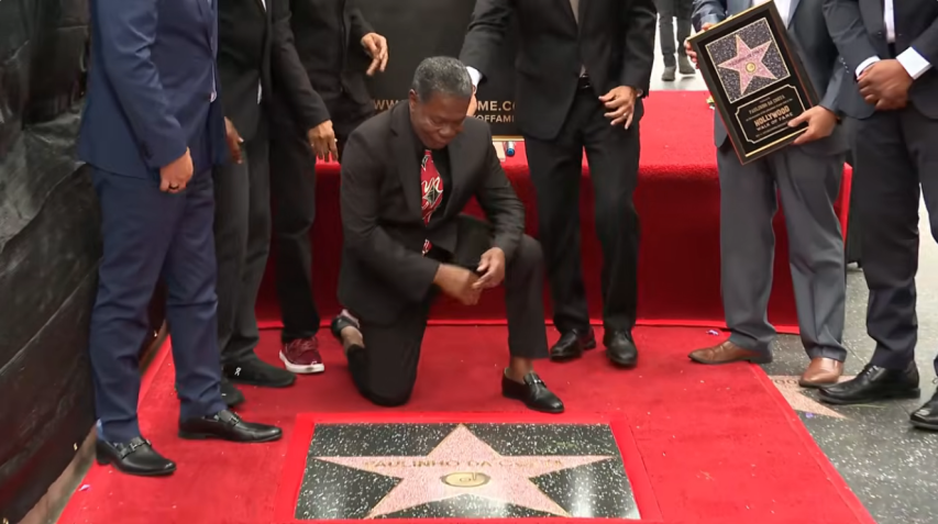 Paulinho da Costa é o 1ª brasileiro a receber estrela na Calçada da Fama de Hollywood • Reprodução/Youtube