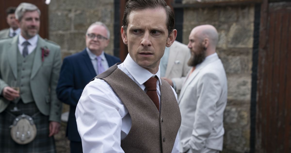 Jamie Bell sobre “Pela Metade”: “Fez refletir como me vejo como homem”
