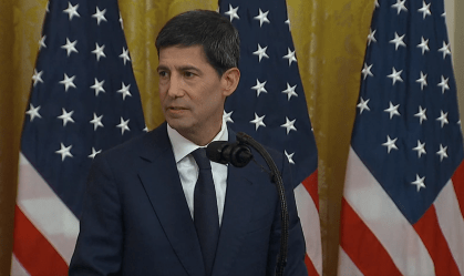 Kevin Warsh em cerimônia de posse como próximo chair do Fed