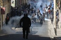 Bancos na Bolívia suspendem operações em meio a protestos