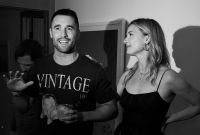 Lembra deles? Elenco de "Revenge" se reúne em aniversário de Emily VanCamp