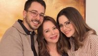 Sandy e Júnior fazem homenagem rara à mãe: "Forte e doce"