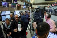 Wall Street sobe com queda do petróleo, apesar de tensões no Oriente Médio