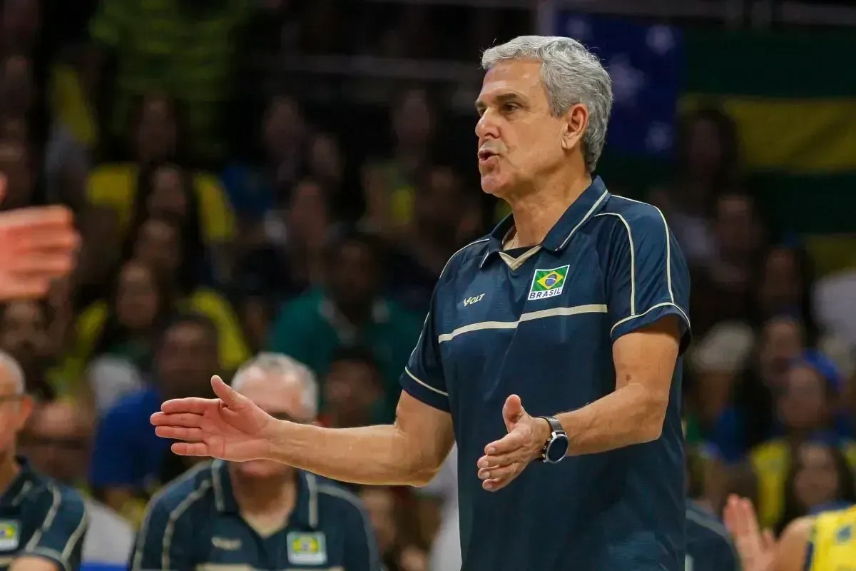 José Roberto Guimarães, técnico da seleção brasileira
