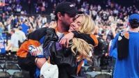 Sydney Sweeney é alvo de polêmica após jogo dos Knicks; namorado rebate