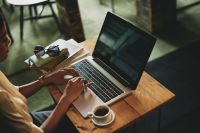 Como evitar que o excesso de IA enferruje o cérebro