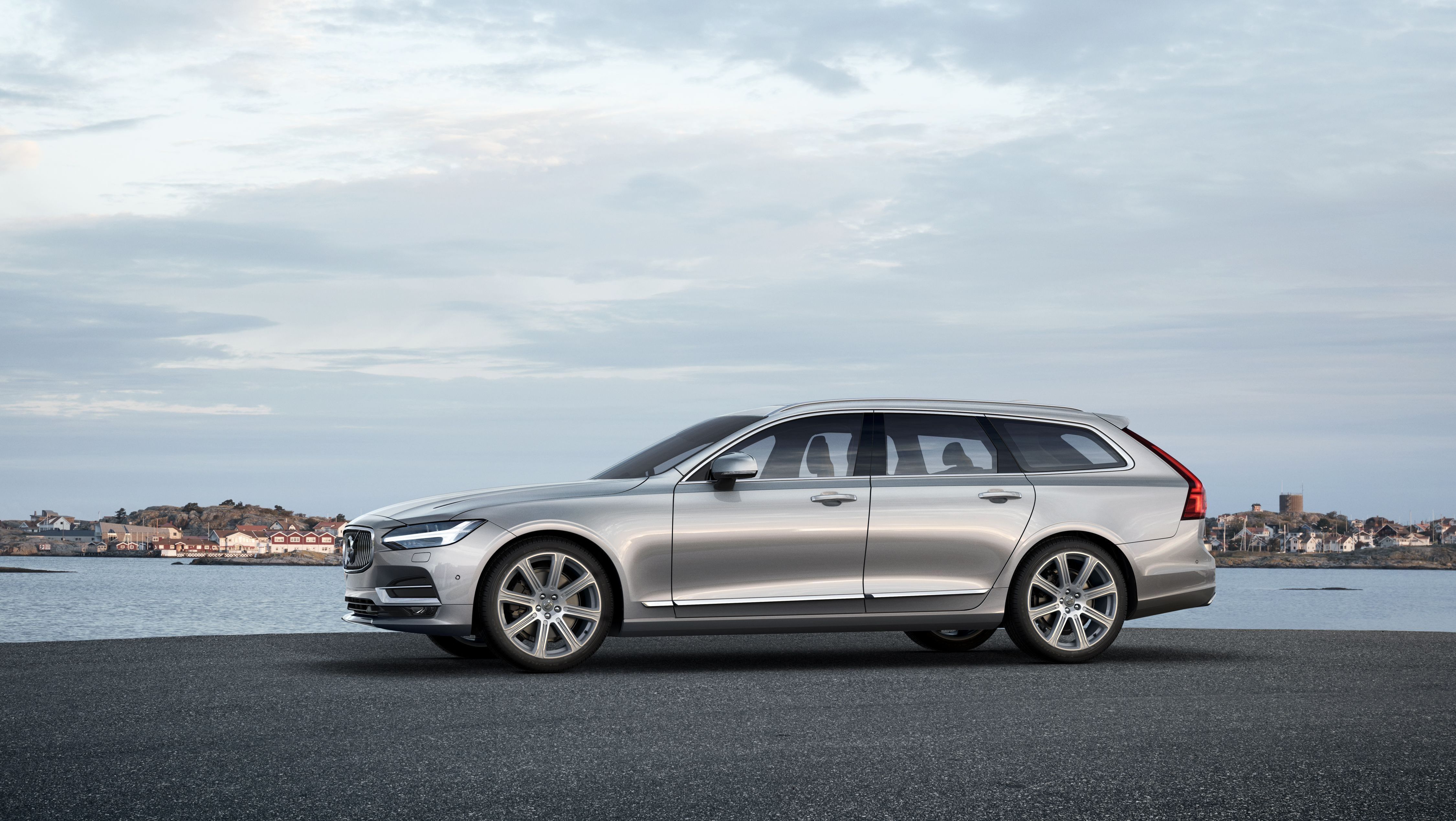 Volvo V90 Stationwagon • Divulgação / Volvo