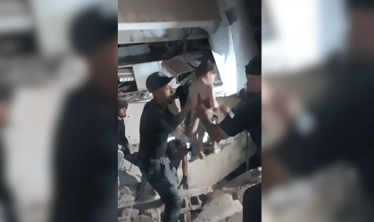 Vídeo mostra menino de quatro anos sendo resgatado junto com a família em meio aos escombros na Venezuela