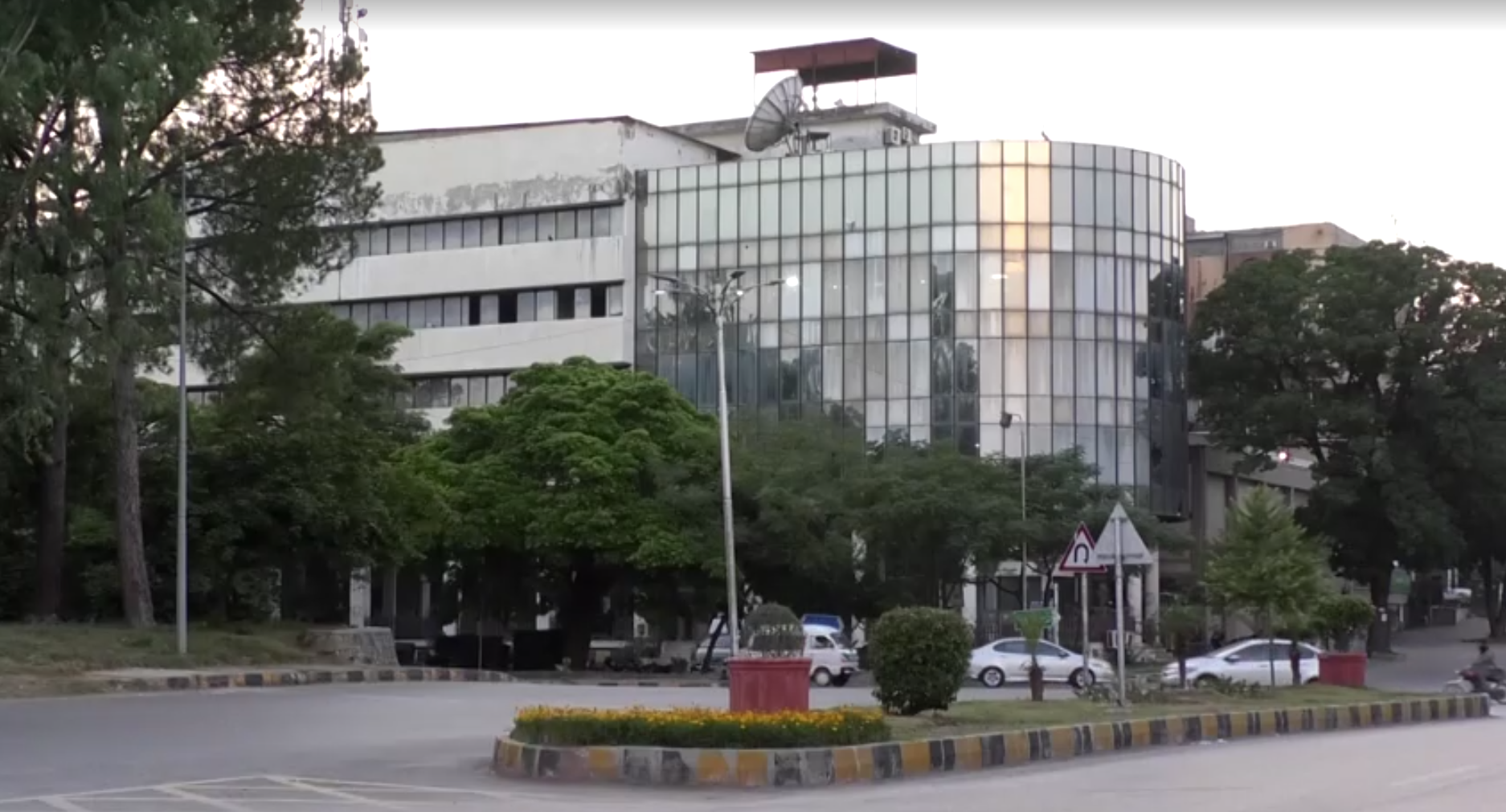 Vista externa do edifício da Geo News em Islamabad, no Paquistão