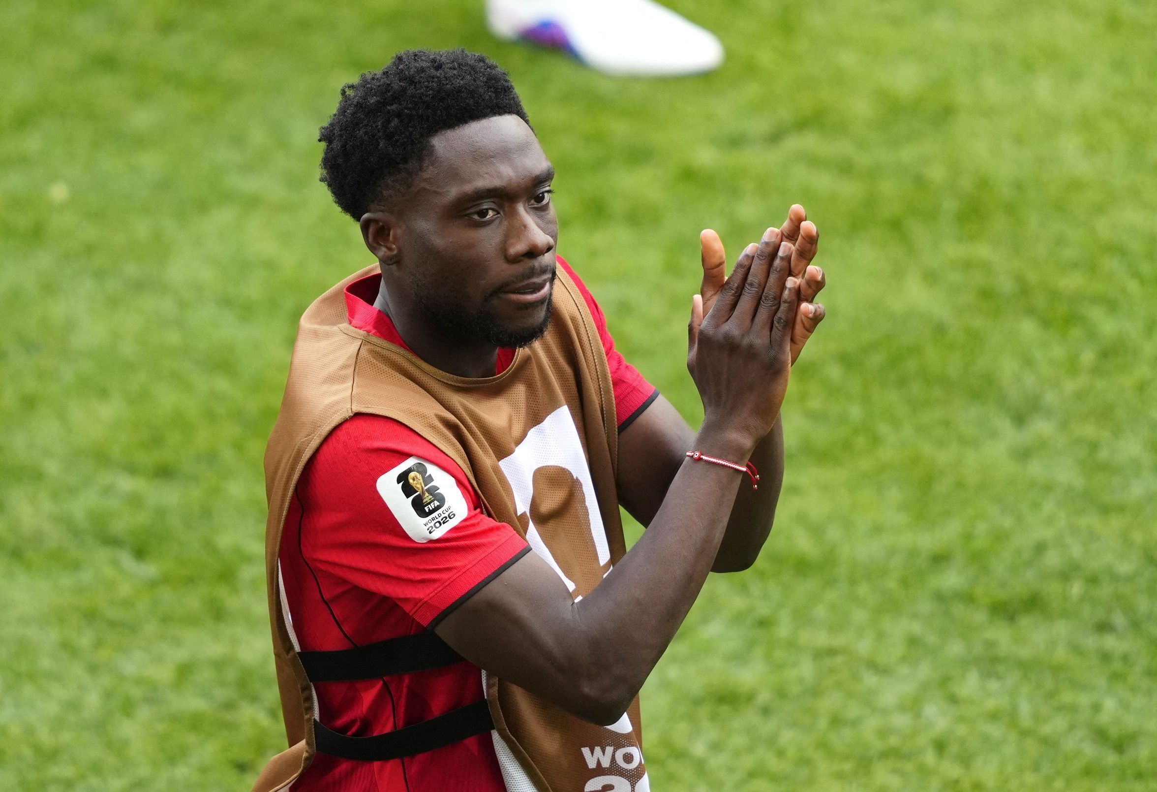 Alphonso Davies, do Canadá
