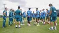 Seleção treina com time quase completo antes de duelo contra o Japão