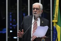 Quem é o senador Jaques Wagner, alvo de operação no caso Master