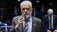 PF apreende 49 mil dólares em endereço ligado a Jaques Wagner