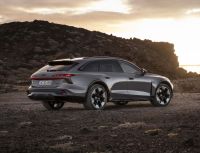 Audi A6 Allroad chega à 5ª geração mais largo e eletrificado