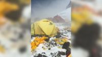 Vídeo: alpinista mostra lixo acumulado no Monte Everest em chegada ao topo