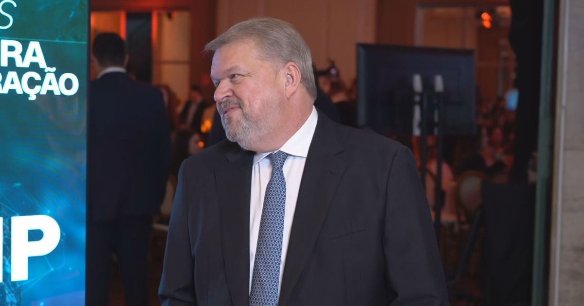 Baranov pede “maturidade” para discutir “vocação” de cada mineral crítico