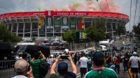 Volante da África do Sul é expulso na estreia da Copa do Mun