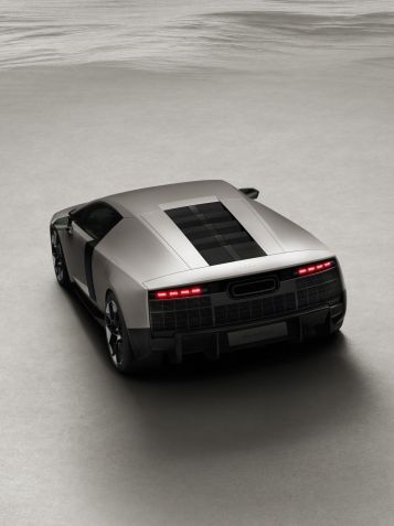 Audi Nuvolari: inédito hipercarro híbrido da marca • Divulgação