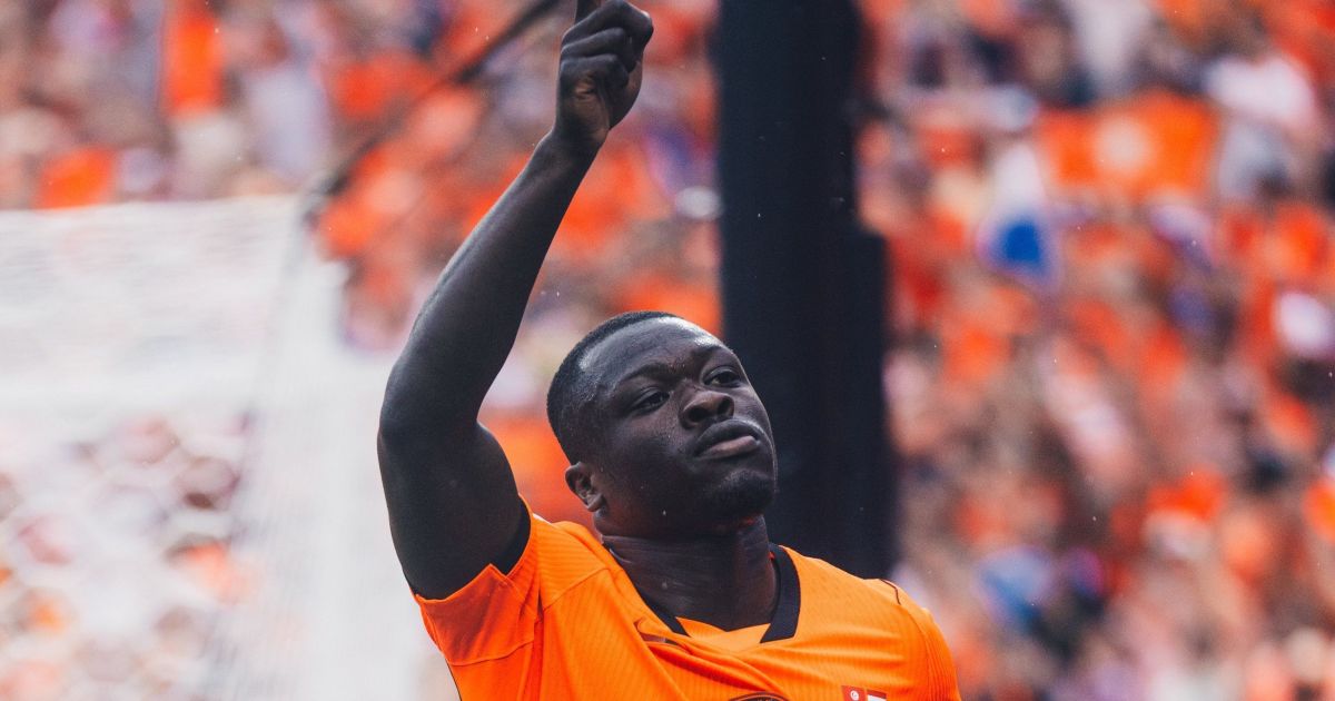 Holanda vence a Tunísia e foge do Brasil na próxima fase da Copa do Mundo