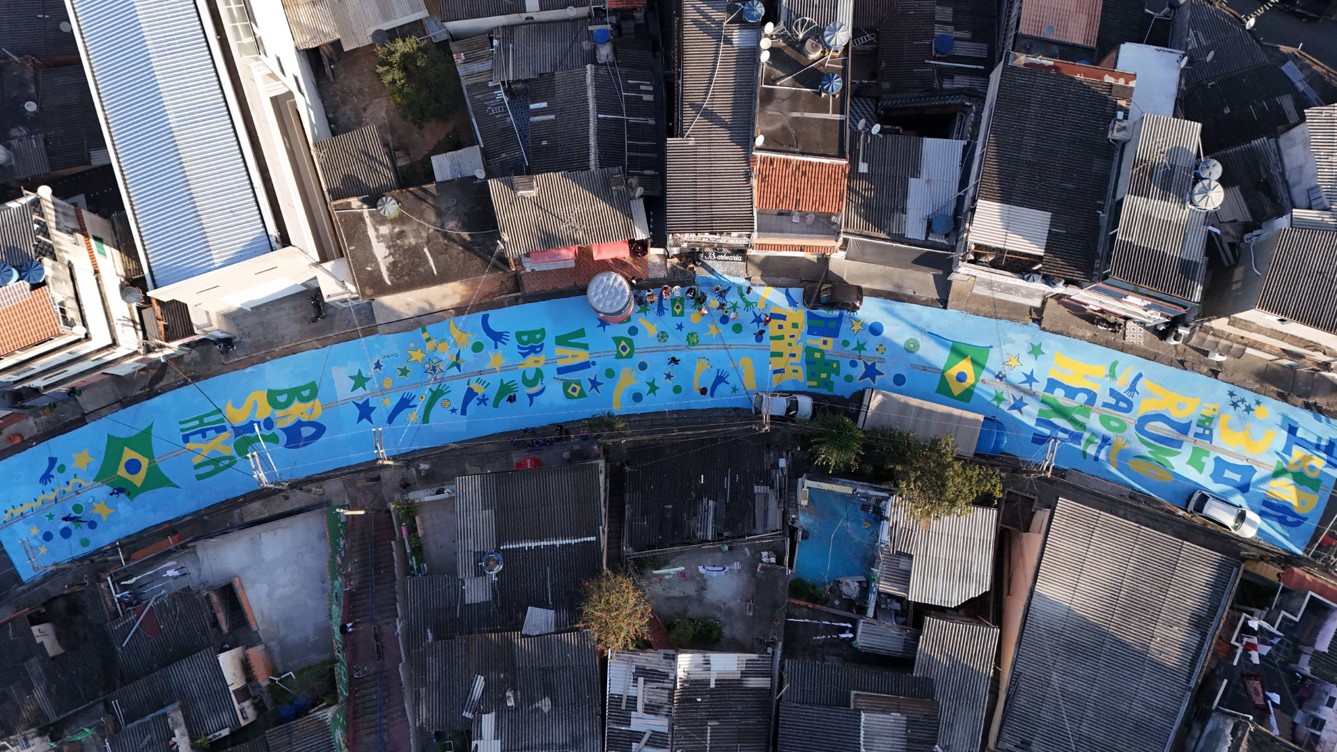 Rua no Jardim Ibirapuera, zona Sul de São Paulo • Foto: Divulgação/AkzoNobel/Coral