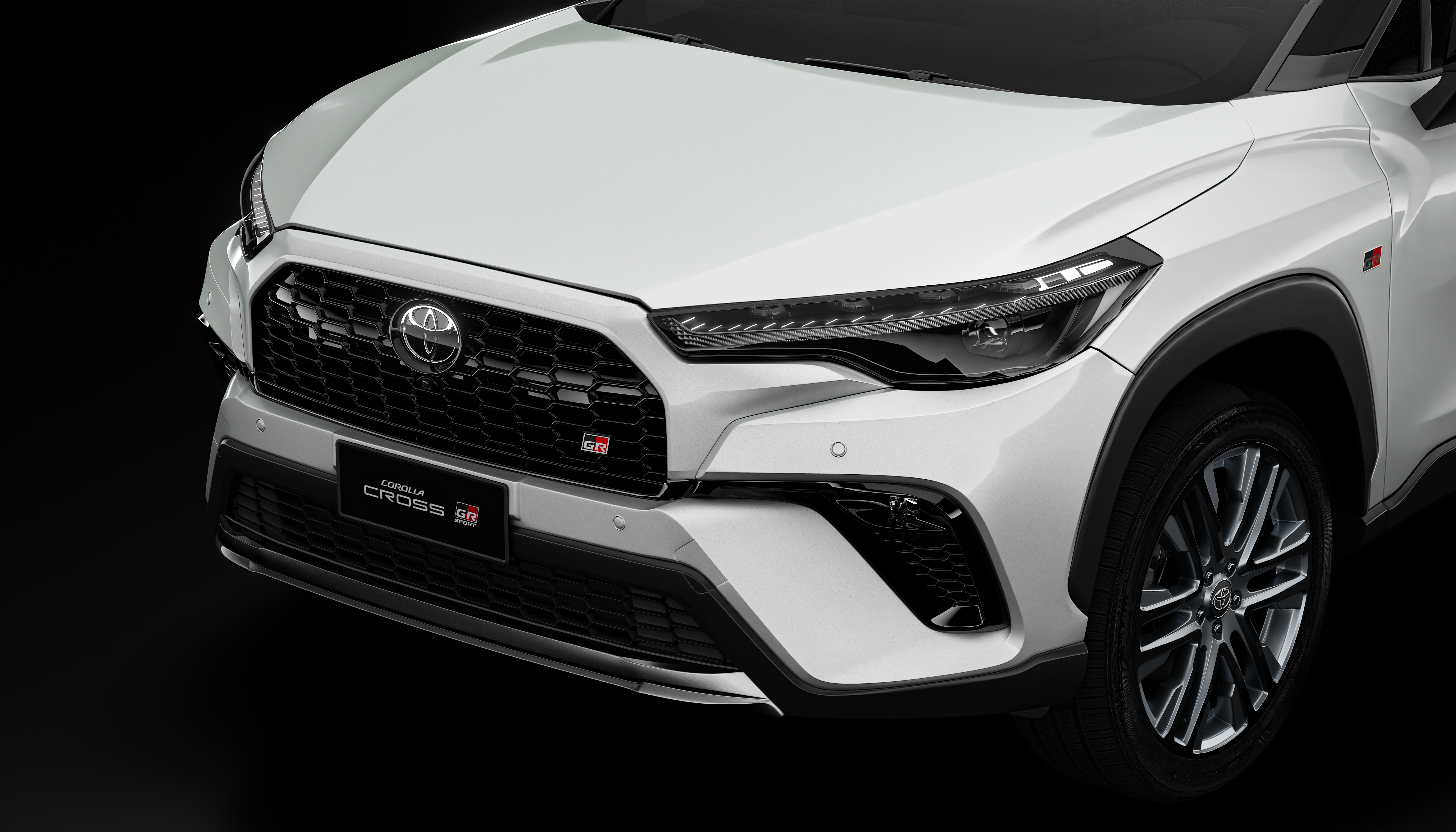 Toyota Corolla Cross GR Sport 2027 chega com novidades • Divulgação