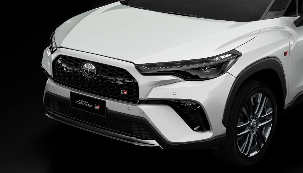 Toyota Corolla Cross GR Sport 2027 chega com novidades