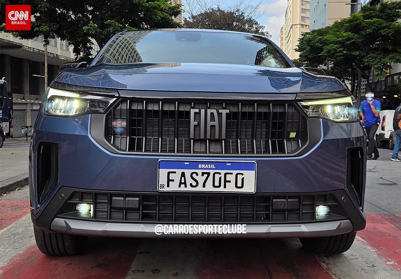 Fiat Fastback 2027 Edição 50 Anos flagrado em Belo Horizonte • Thiago Ventura/CNN