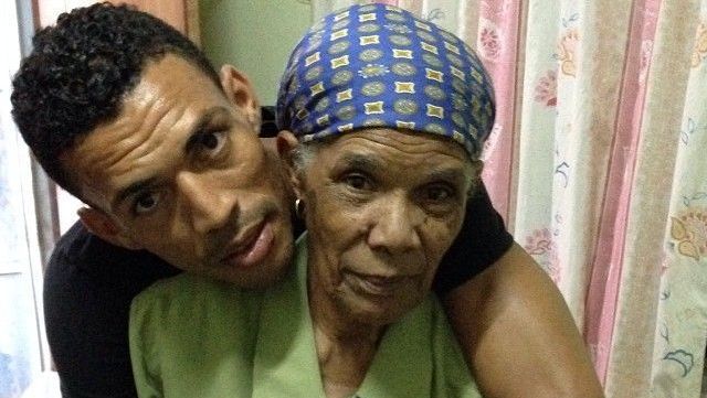 Vozinha: conheça a avó que inspirou apelido do goleiro herói de Cabo Verde | CNN Brasil