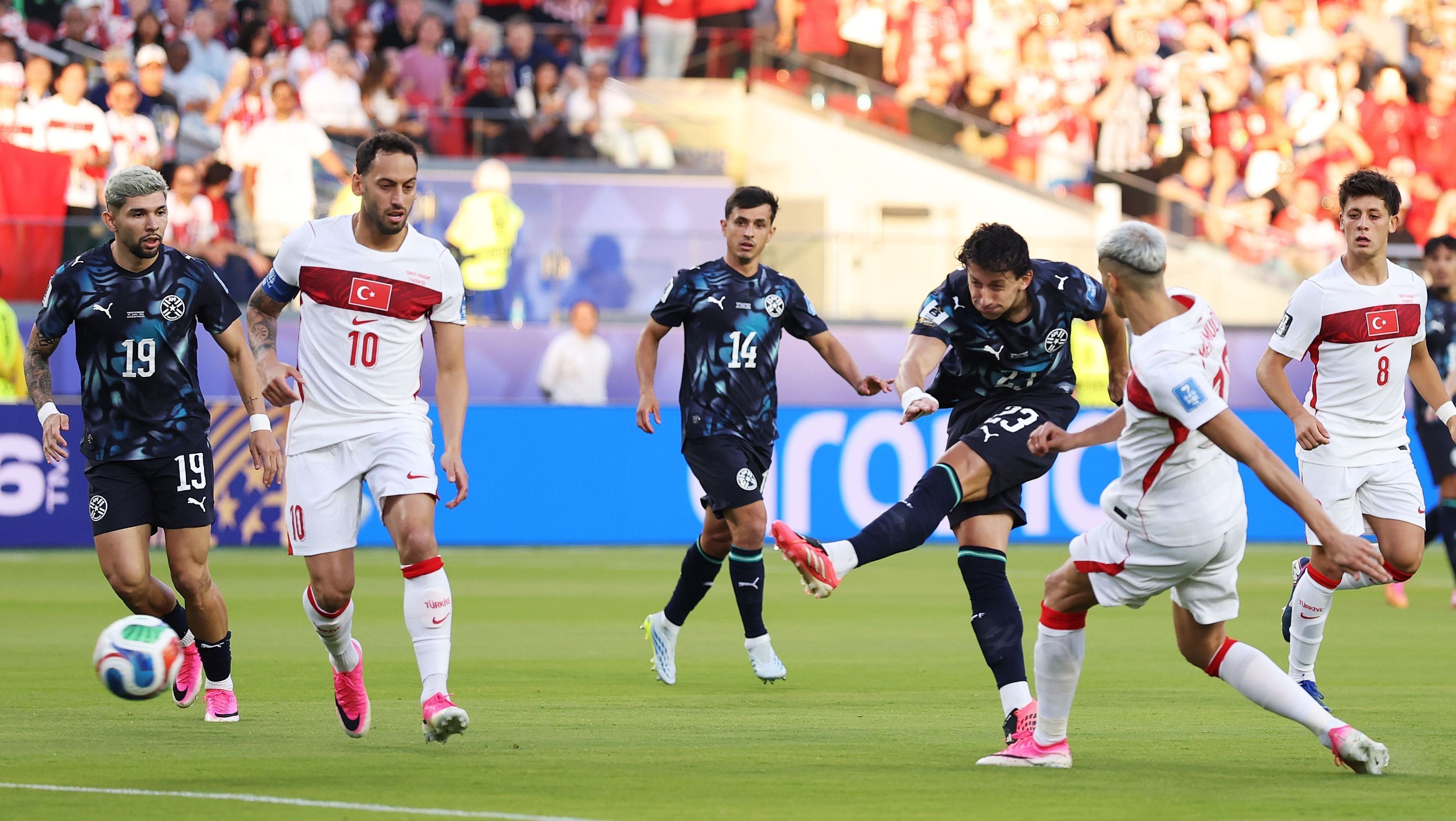 Matías Galarza faz gol relâmpago
