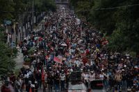 México: Polícia bloqueia marcha de professores em direção a 