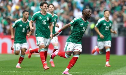 Imagem de destaque do post: México vence África do Sul na abertura da Copa do Mundo e quebra tabu