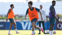 Vitinha admite força de Portugal na Copa, mas alerta: "No papel, nada vale"