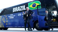 Mau tempo atrasa embarque da seleção brasileira para jogo contra a Escócia