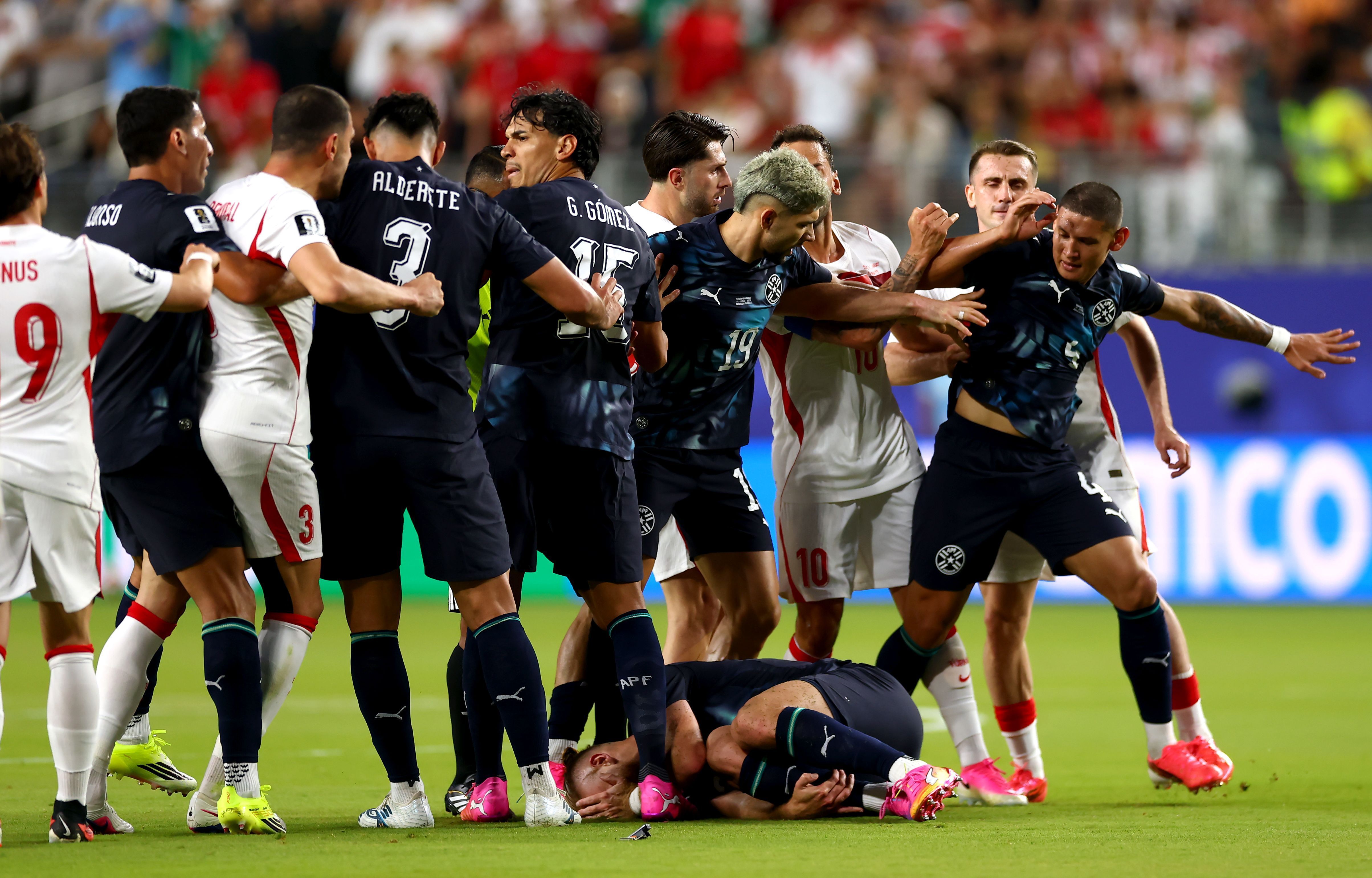 Turquia x Paraguai, pela segunda rodada da Copa do Mundo