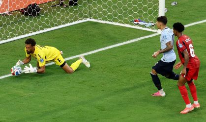 Imagem de destaque do post: Sem vencer na Copa, Uruguai cede empate a Cabo Verde, que sonha com vaga