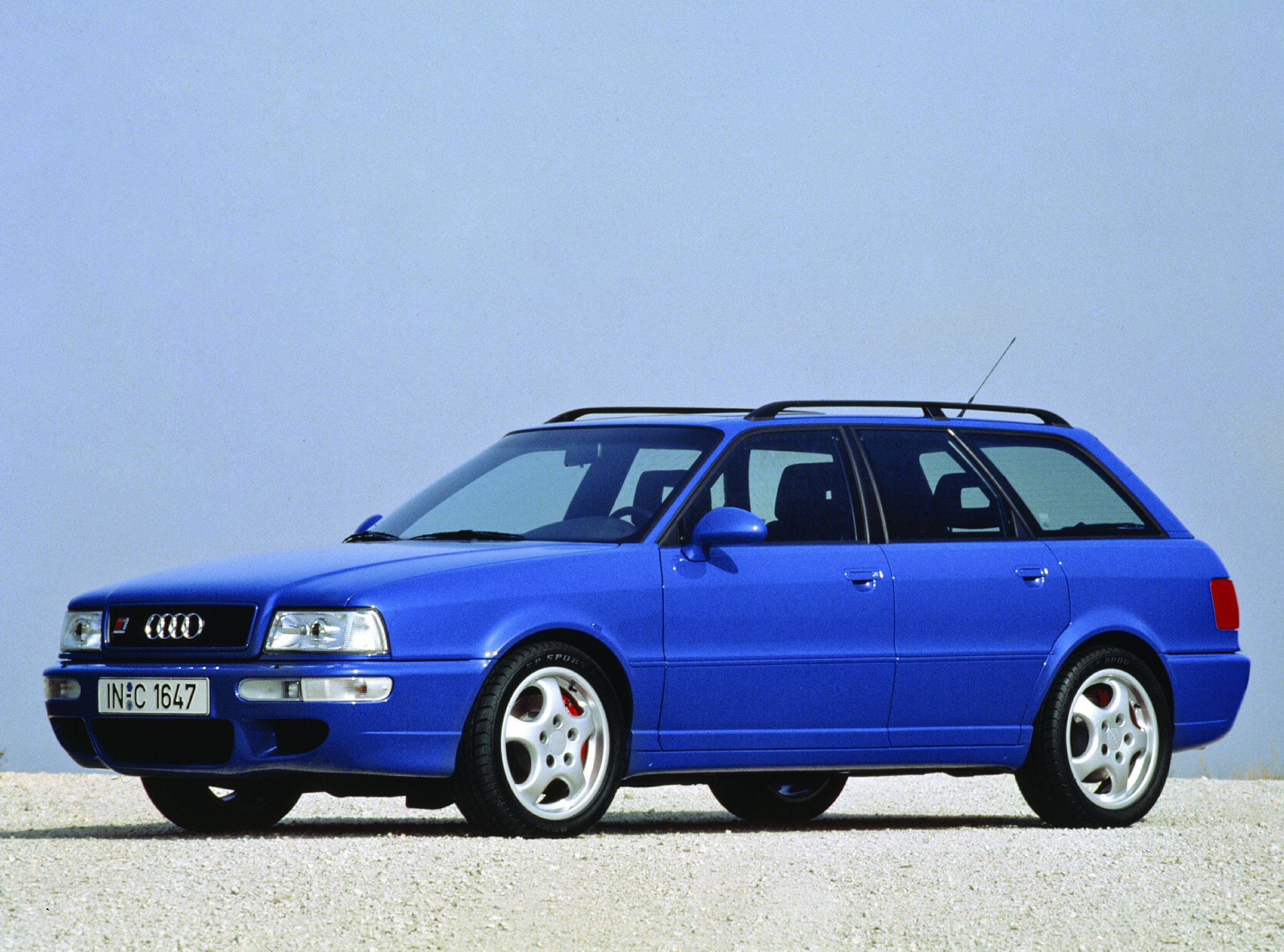 Audi RS2 Avant • Audi