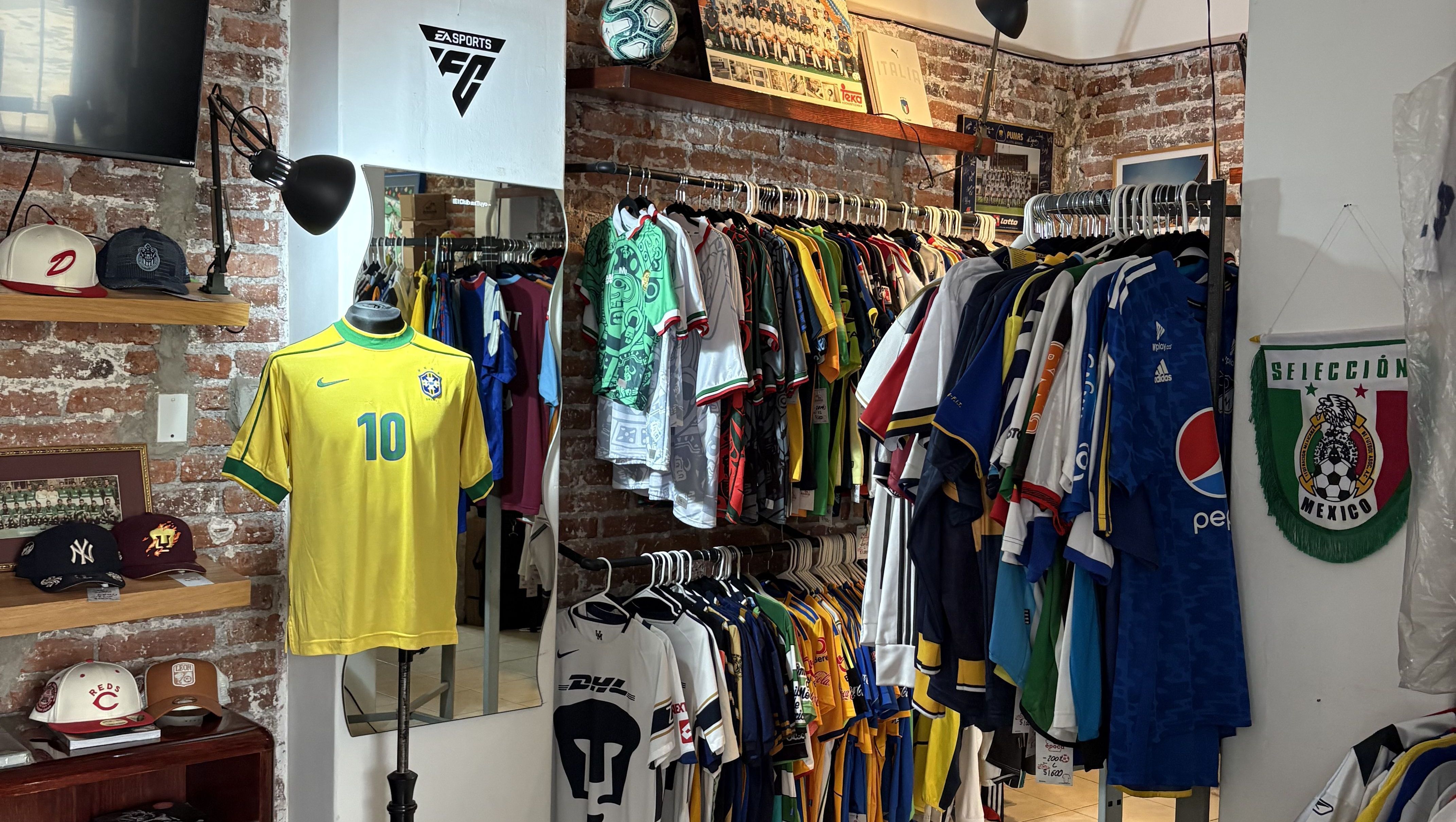 "Es de Época", brechó de futebol na Cidade do México