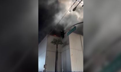 Incendio em armazem nos EUA